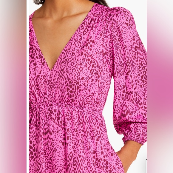 NEW! Lilly Pulitzer Deacon 3/4 Sleeve V Neck Cerise Pink Pattern Play Size 2 - Picture 6 of 15
